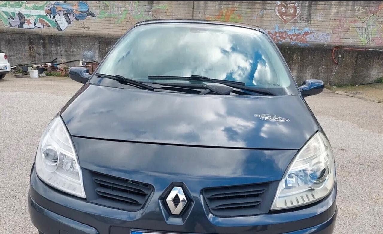 Renault Scenic Scénic 1.9 dCi/130CV Luxe