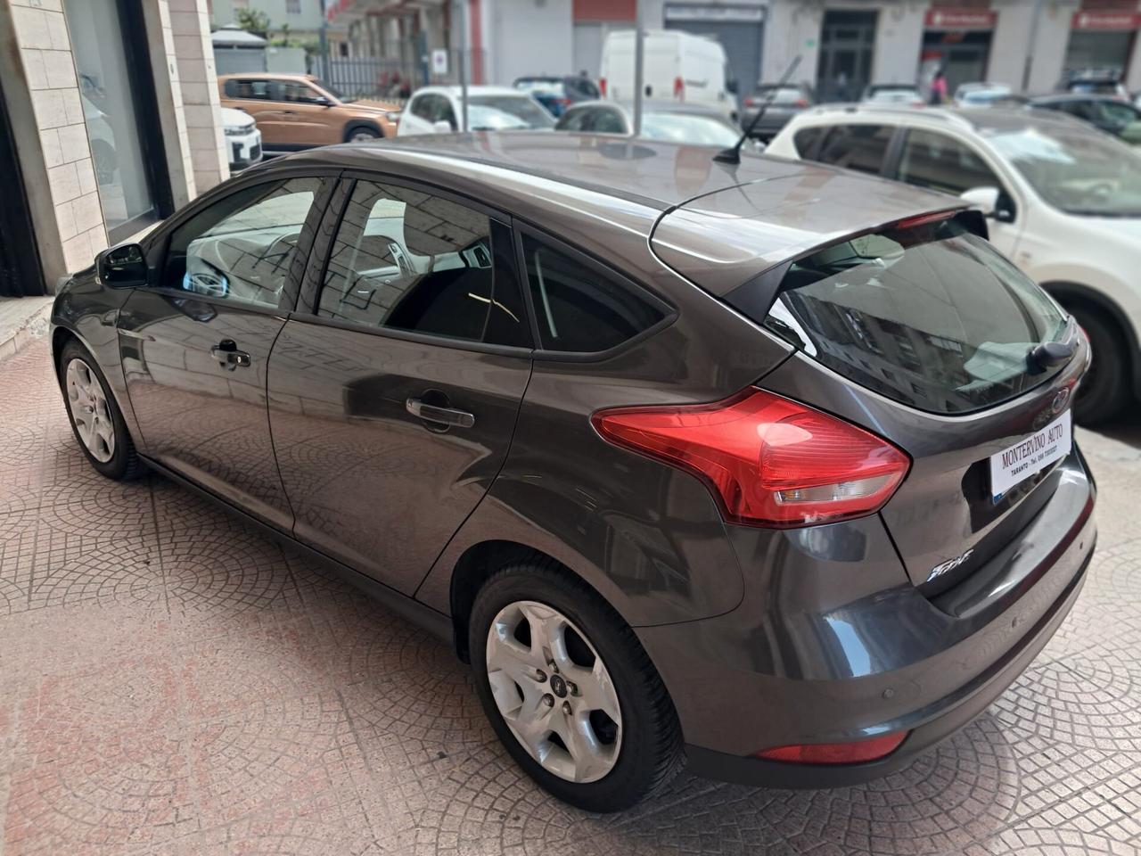 FORD FOCUS 1.5 TDCI 95CV-UNIPRO+NAVY-Euto7490