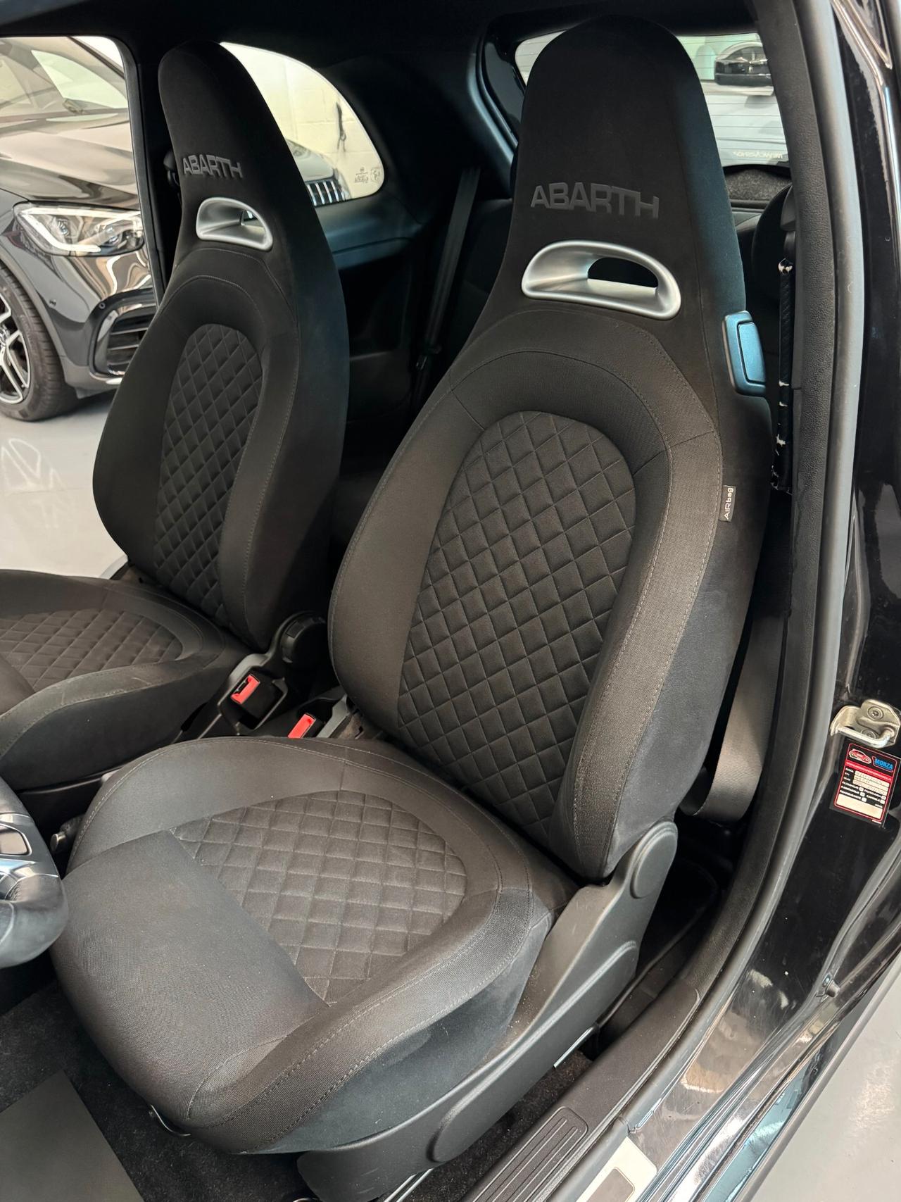 Abarth 595 1.4cc t-jet 145cv Manuale Tagliandi ufficiali Monza Performance con Fatture