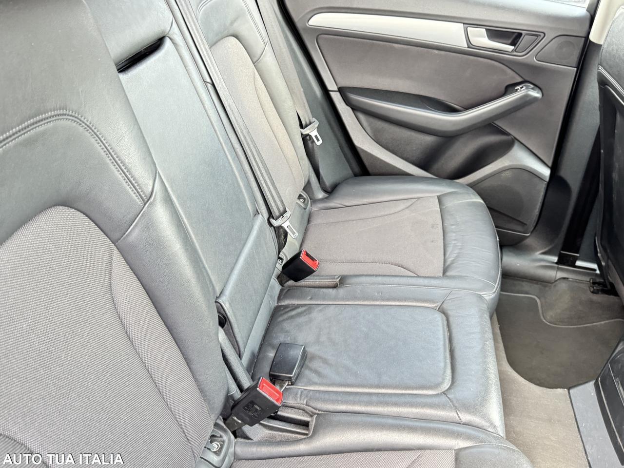 AUDI Q5 2.0 TDI S-LINE