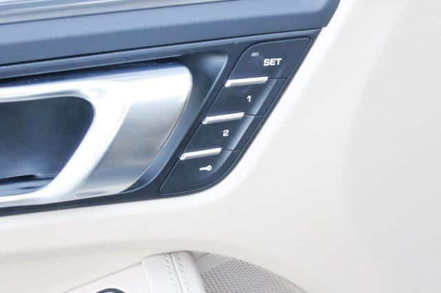 PORSCHE Macan 2.0 TETTO/PELLE 265CV