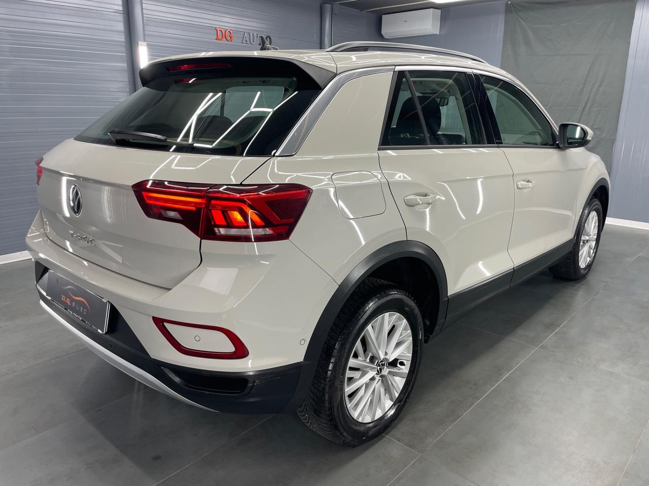 Volkswagen T-Roc 1.0 TSI Business