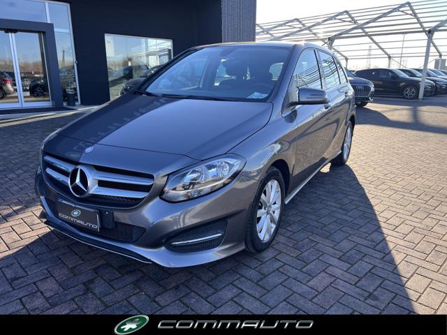 MERCEDES-BENZ B 180 d Executive