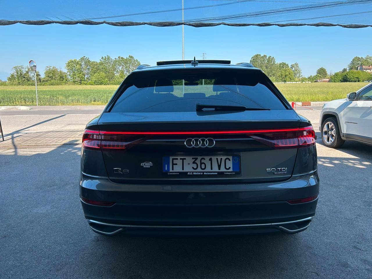 Audi Q8 50TDI 286CV Mhev quattro Tiptronic S-Line - PANORAMA