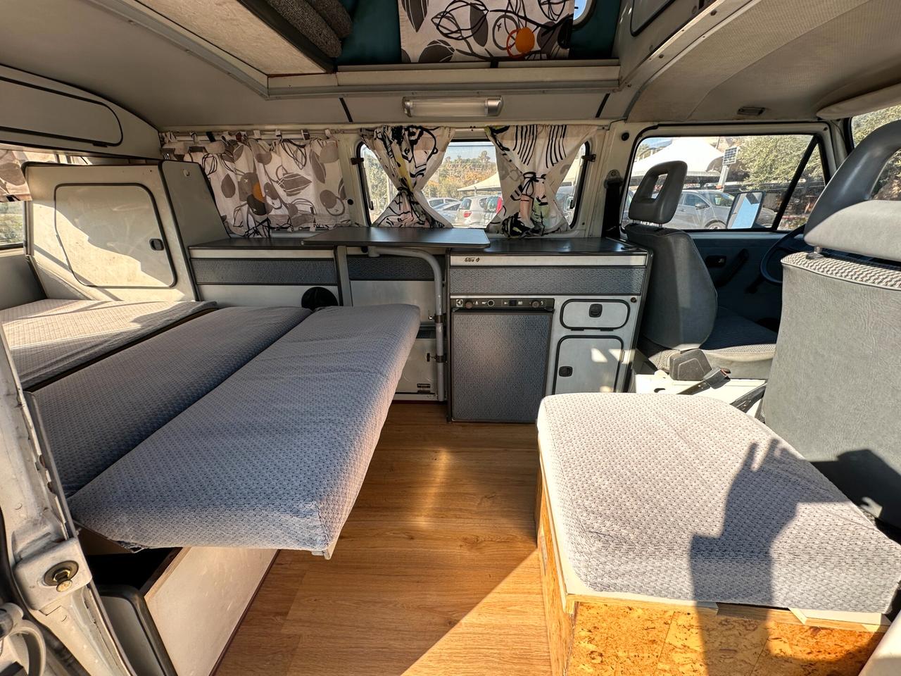 Volkswagen T3 Westfalia Joker "Hochdach" (Tetto Alto rigido)