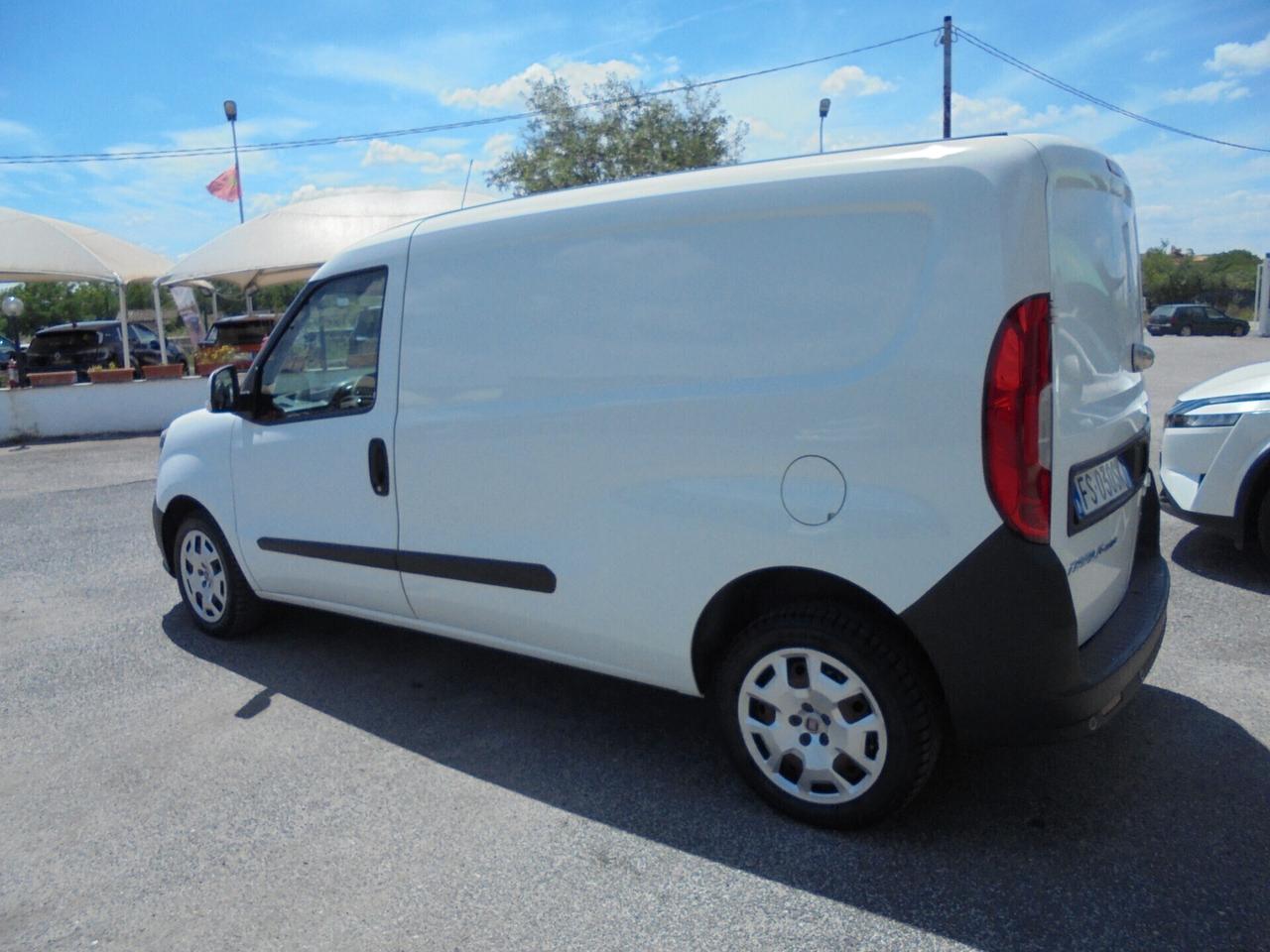 Fiat Doblò MAXI 1.4 T-Jet Natural Power PL-TN Cargo Maxi Lamierato SX