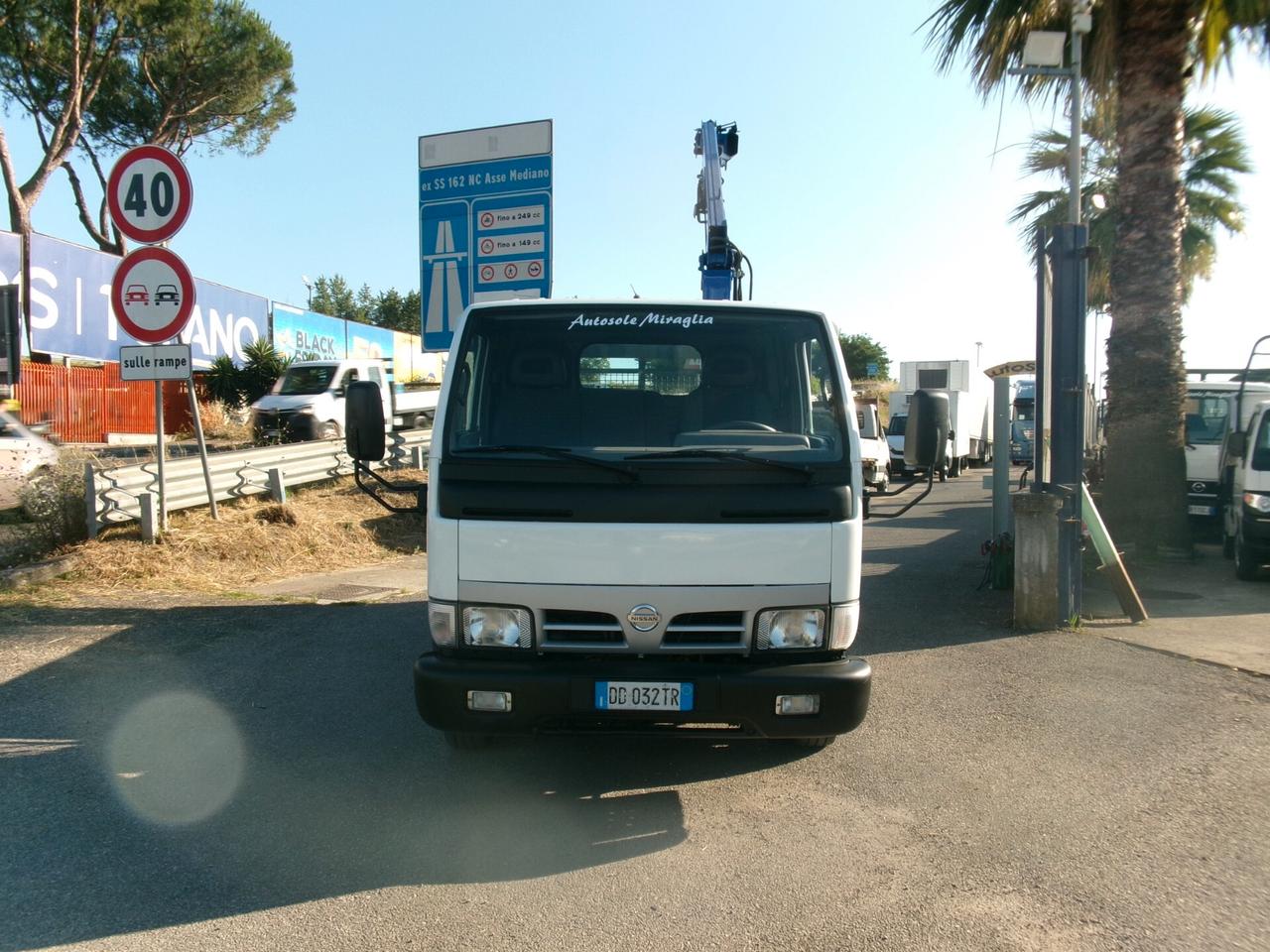 Nissan Cabstar 35-13 3000 130CV GRU PM 2523 3 SFILI RIBALTABILE TRILARALE