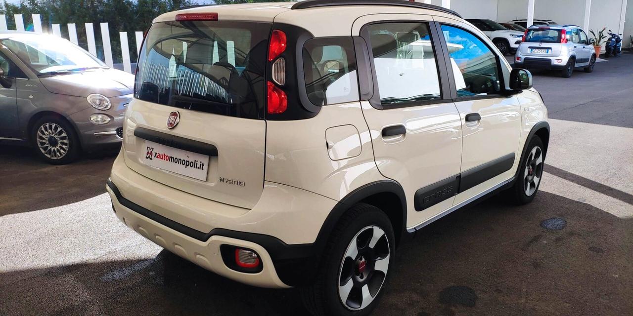 Fiat Panda 1.0 FireFly S&S Hybrid City Cross