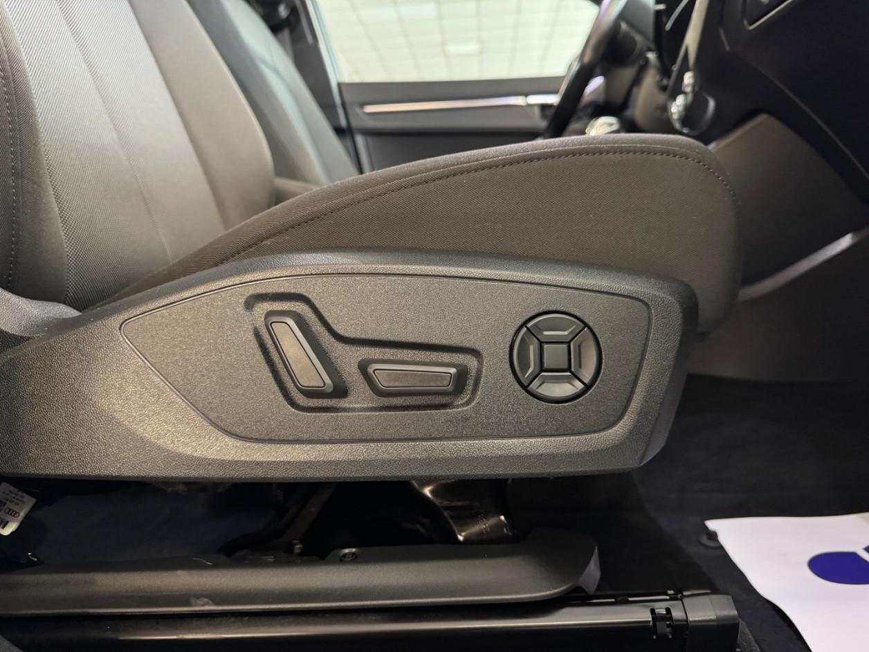 Audi Q3 40 2.0 tdi Business Advanced quattro 200cv s-tronic Tetto Apribile