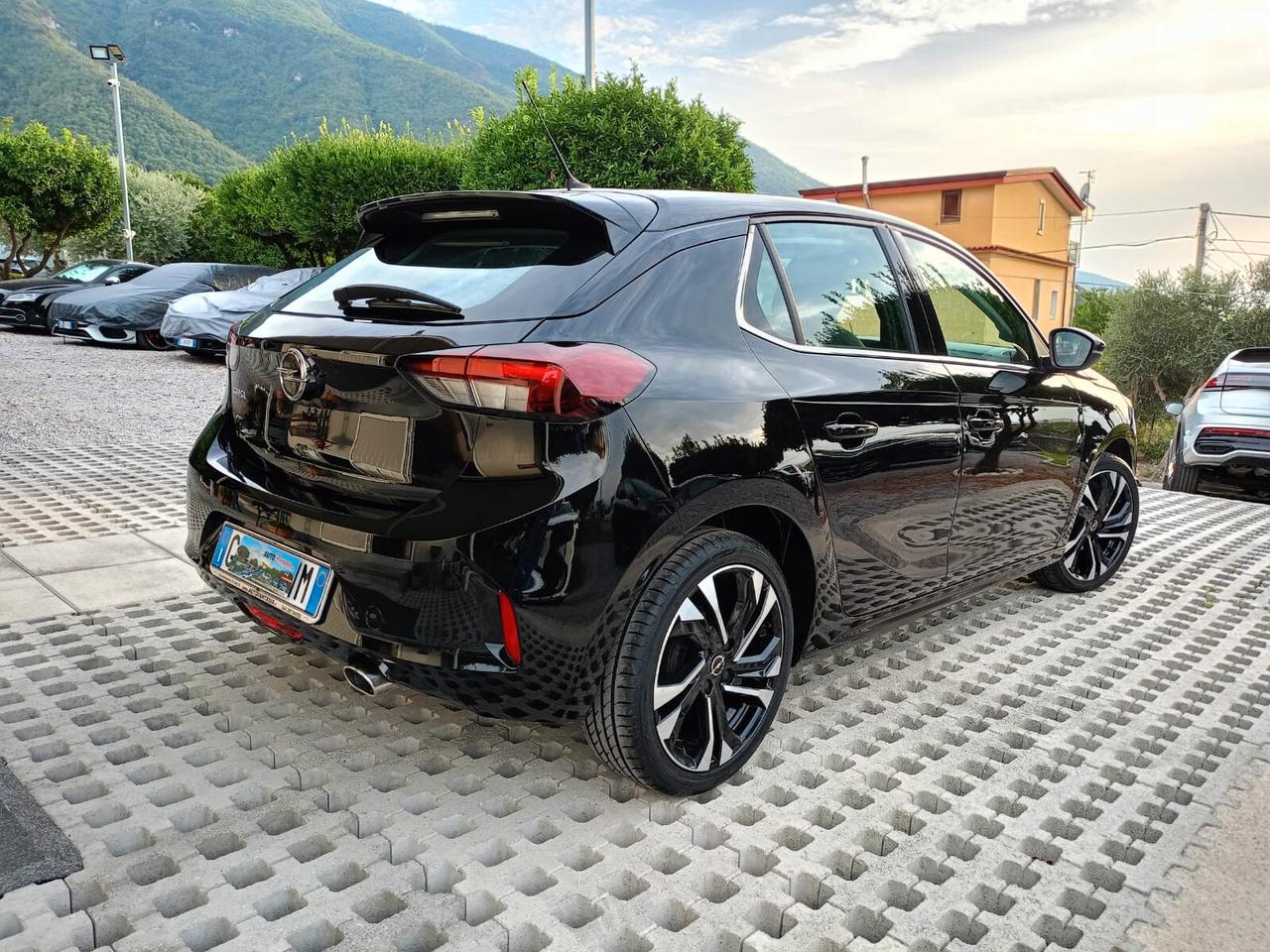 Opel Corsa 1.2 GS