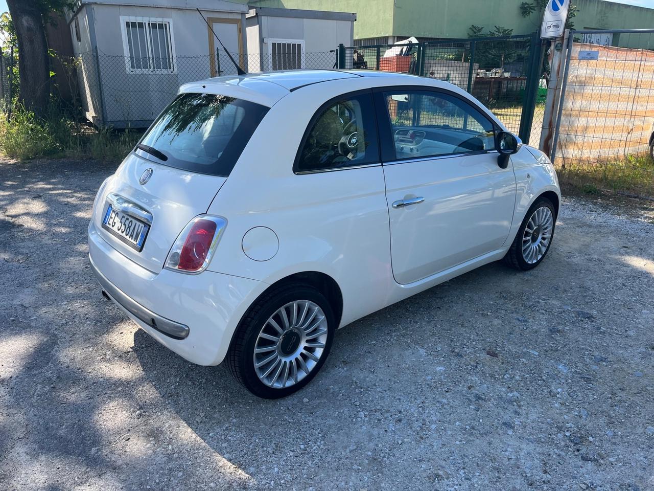 Fiat 500 0.9 TwinAir Turbo Lounge 2011 137.000 KM