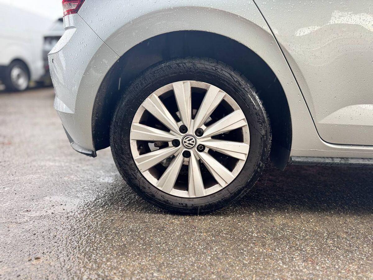 Volkswagen Polo 1.0 tsi Highline 115cv dsg