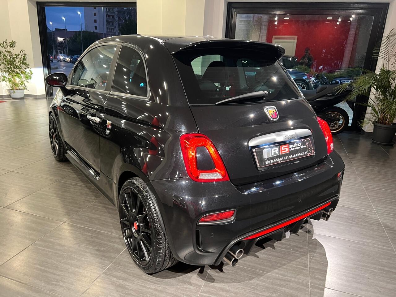 Abarth 595 1.4 Turbo T-Jet 165 CV