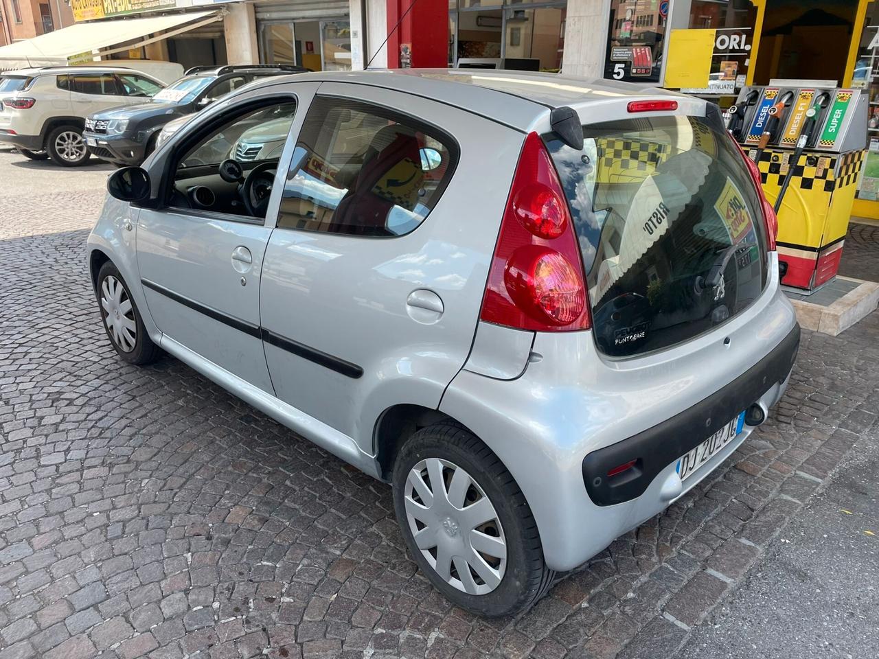 Peugeot 107 1.0 68CV 5p. Plaisir 2Tronic