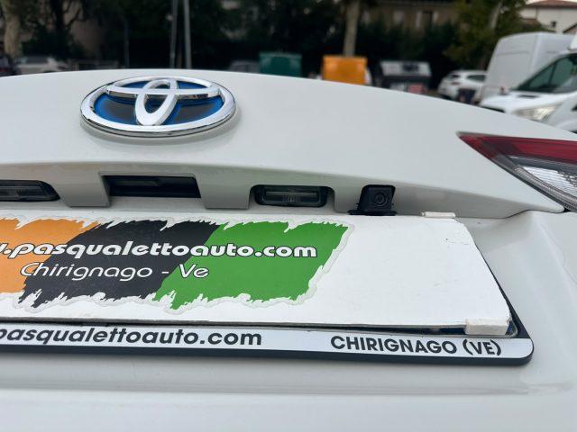 TOYOTA Auris Touring Sports 1.8 Hybrid Business