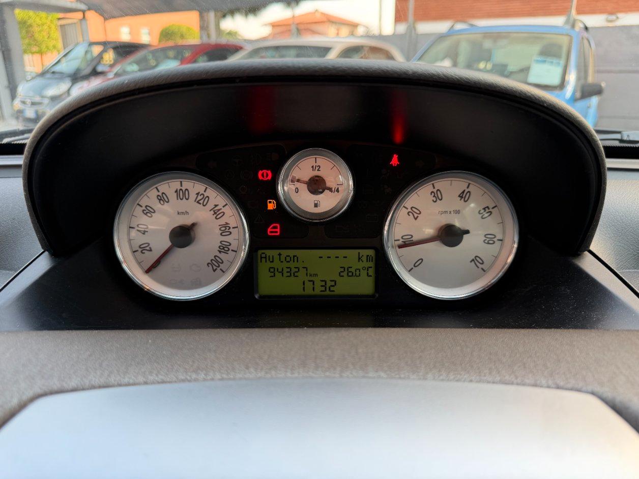 Lancia Ypsilon 3 Porte Ypsilon 1.2 8v Elle 69cv