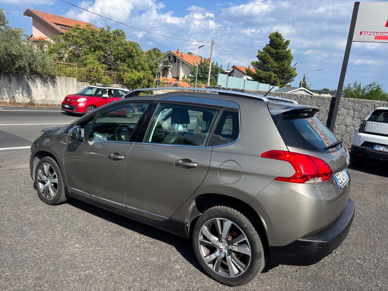Peugeot 2008 1.6 hdi Allure