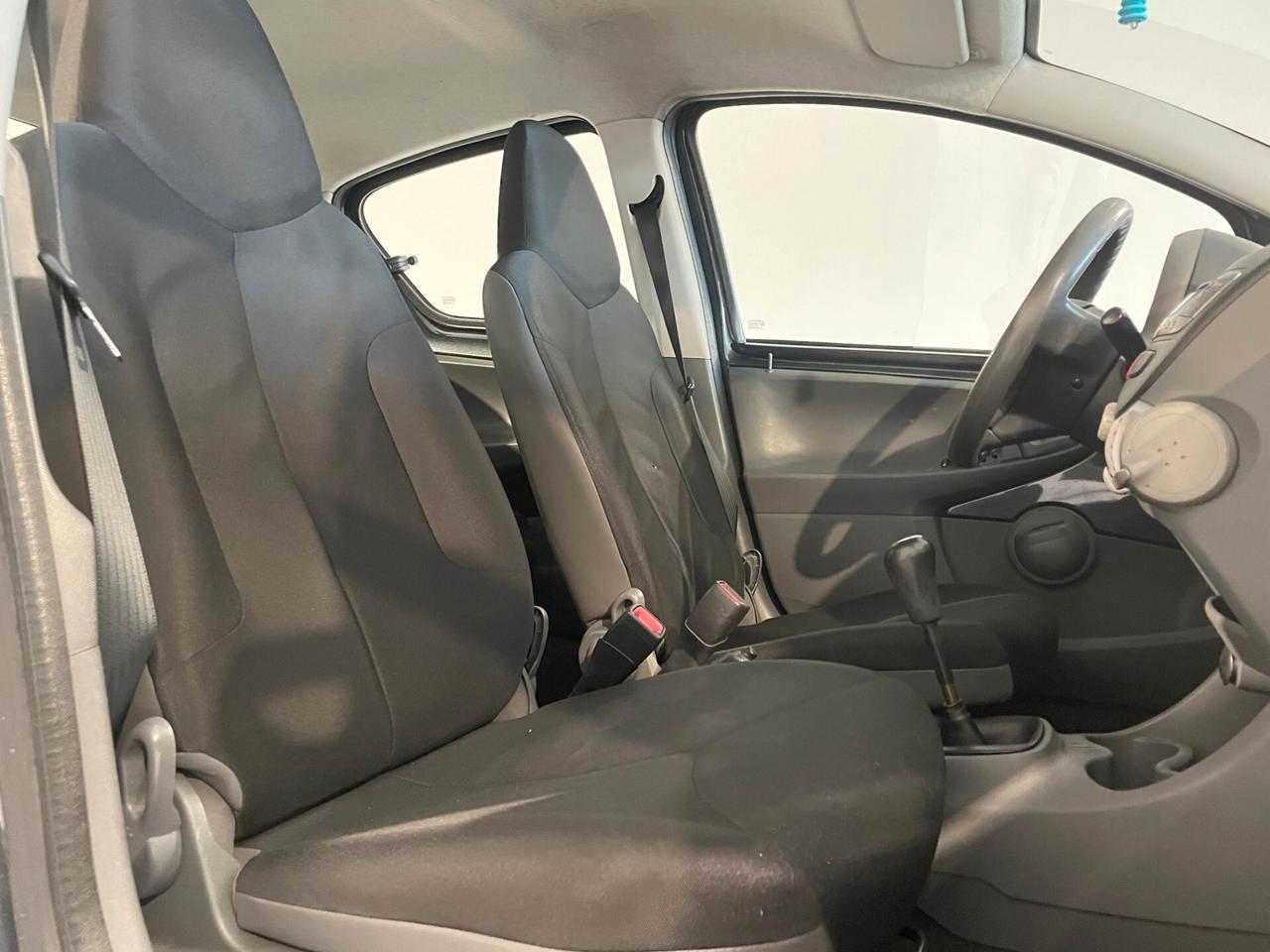 Toyota Aygo 1.0 69CV 5PORTE UNICOPROPRIETARIO