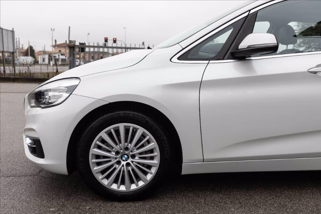 BMW 218d Active Tourer Luxury del 2016