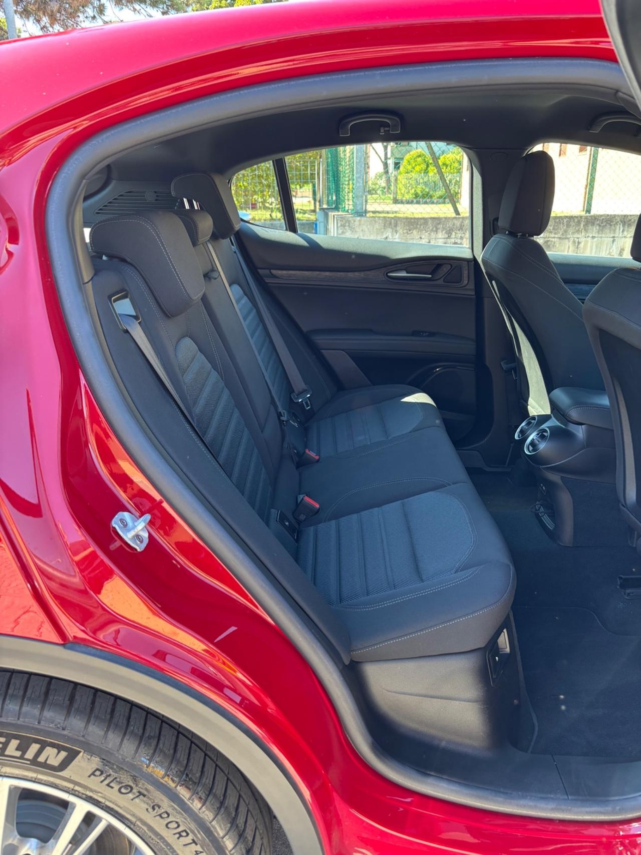 Alfa Romeo Stelvio 2.2 Turbodiesel 160 CV AT8 RWD Super