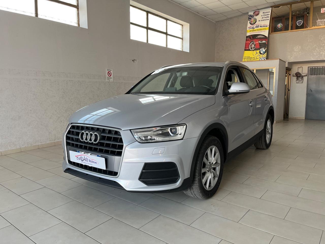 Audi Q3 2.0 TDI 150 CV Business