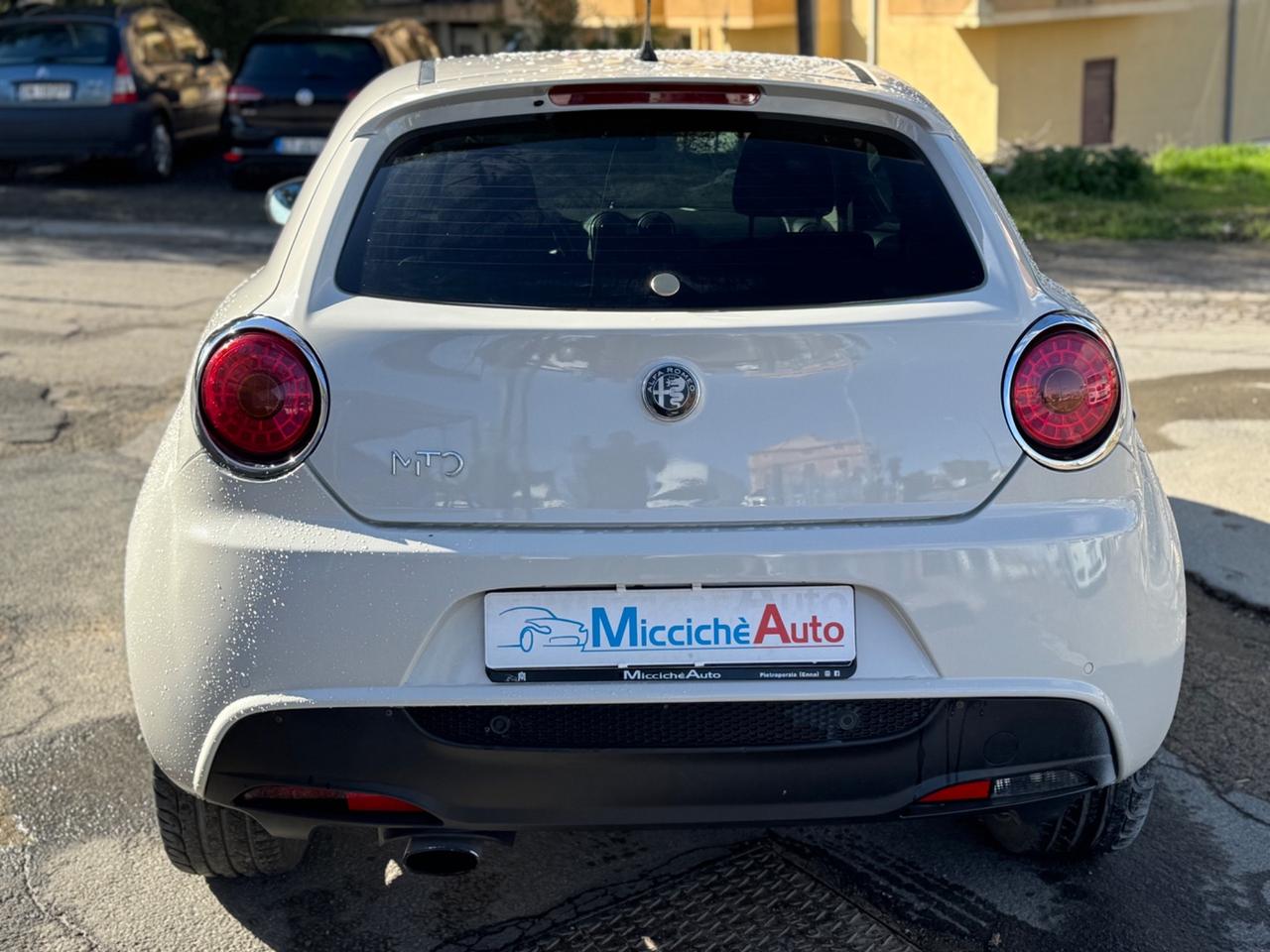 ALFA ROEMO MITO 1.6 JTDm2 120 CV DISTINCTIVE