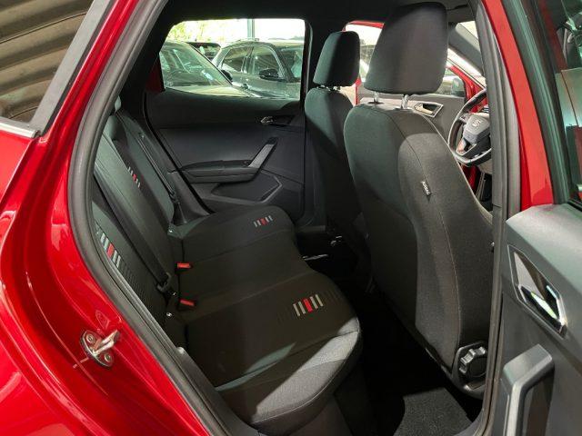 SEAT Arona 1.0 TGI FR FULL LED/NAVI/TELECAM/PARK/UNICO PROP.