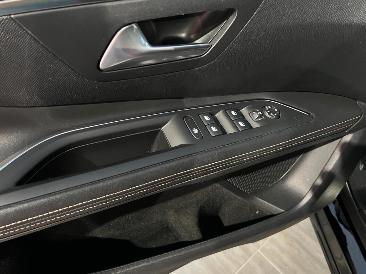 Peugeot 3008 BlueHDi 130 S&S EAT8 GT Line