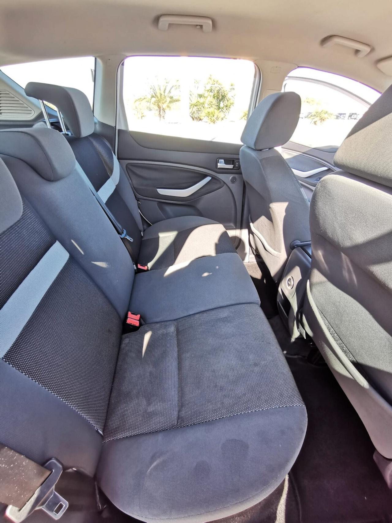 Ford Kuga 2.0 TDCi 140 CV 2WD Titanium 2013