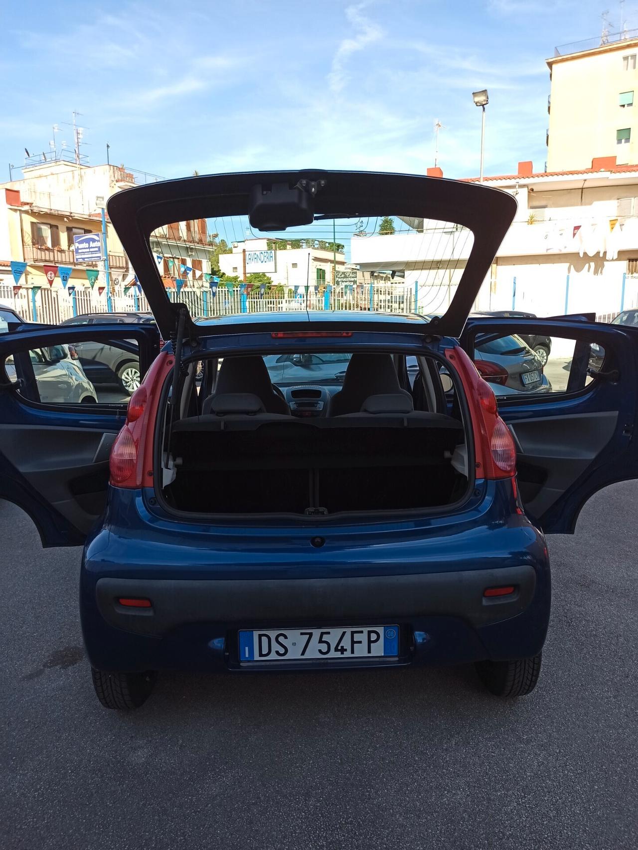 Peugeot 107 1.0 68CV 5p. Plaisir