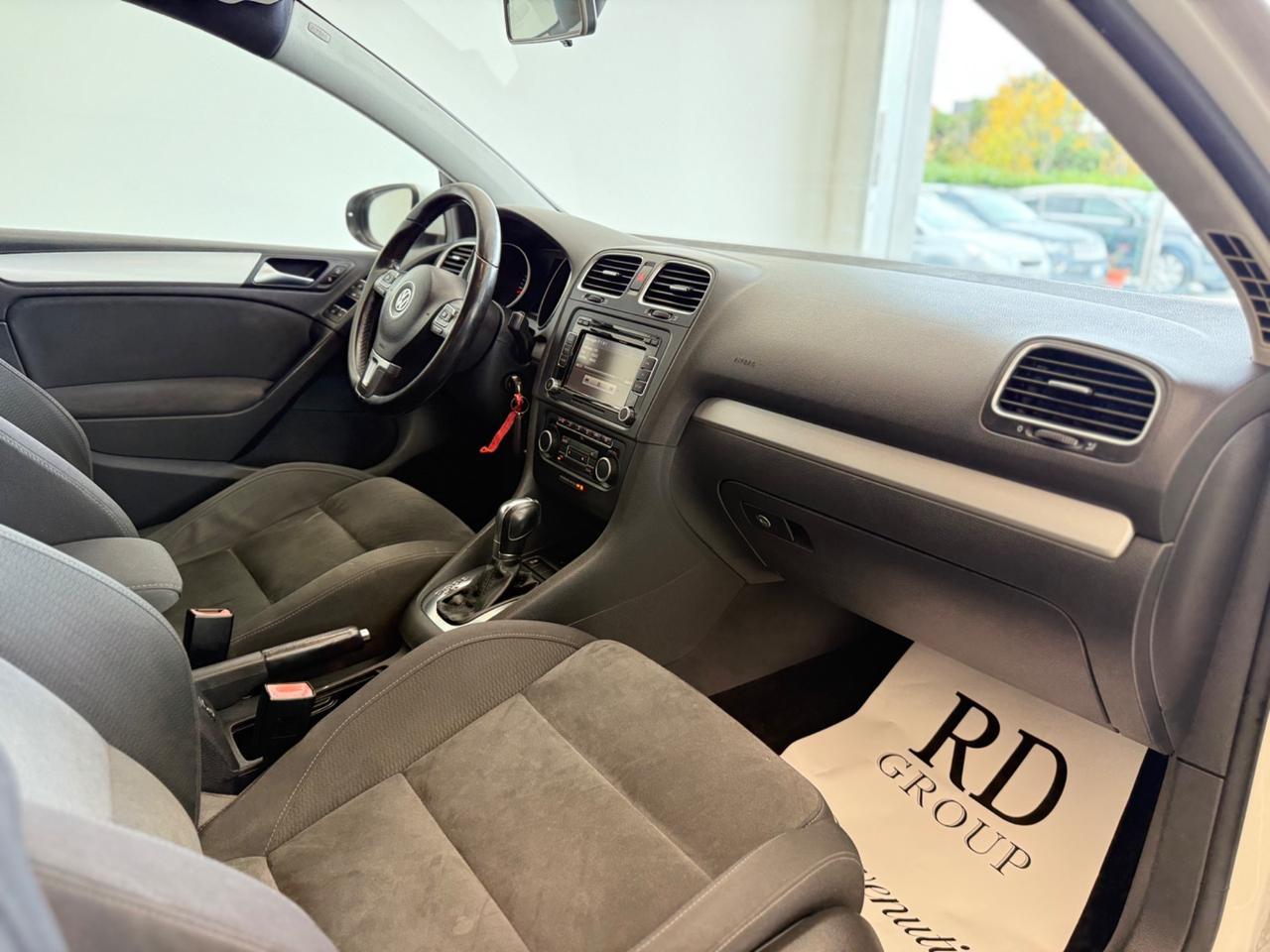 Volkswagen Golf 6 5p 1.6 tdi Highline automatica ok neopatentati