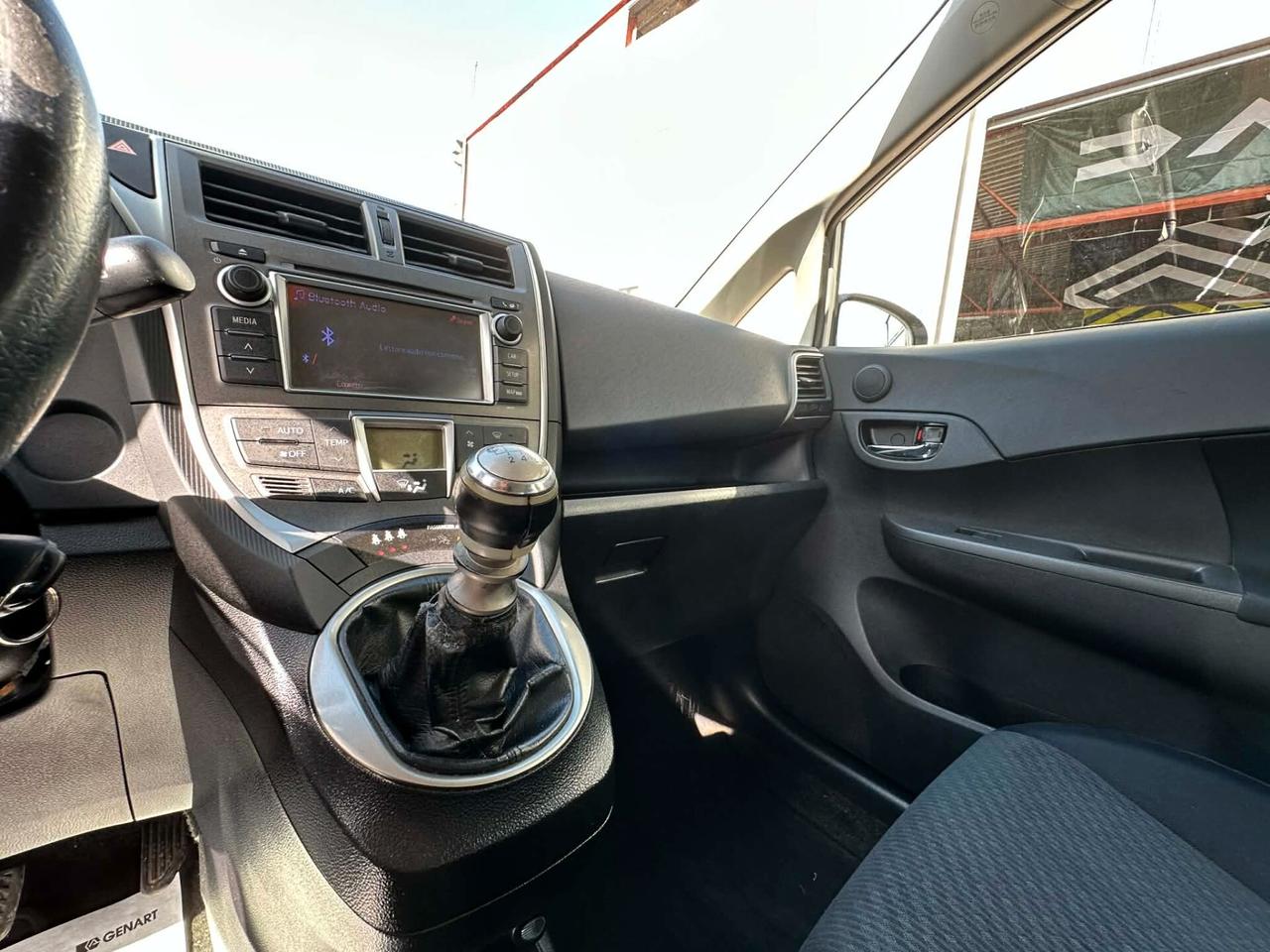 Toyota Verso-S 1.3 MT Lounge