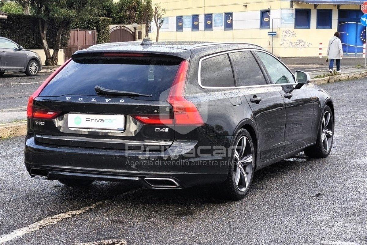 VOLVO V90 D4 R-design