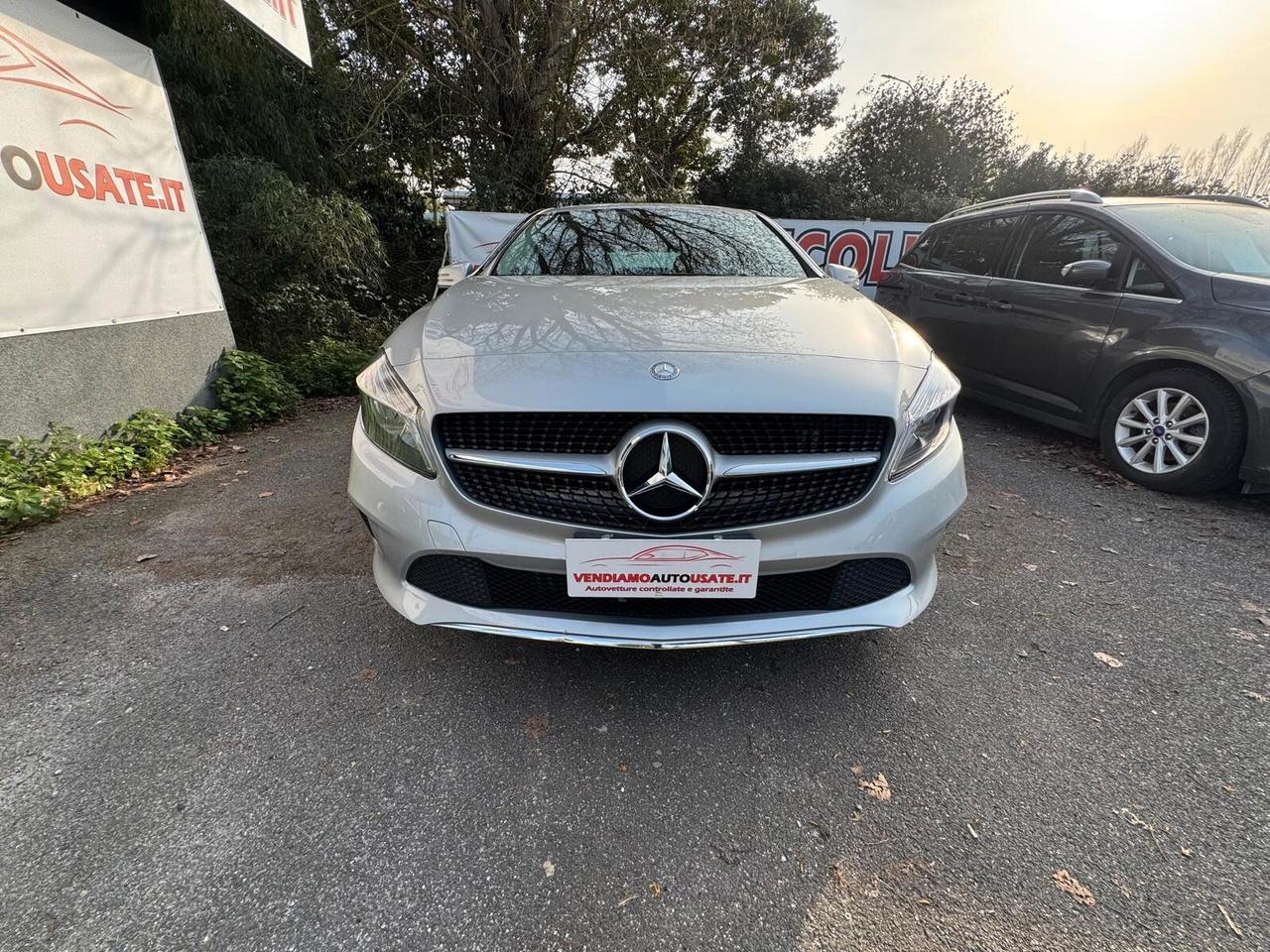 Mercedes-benz A 180 d Premium