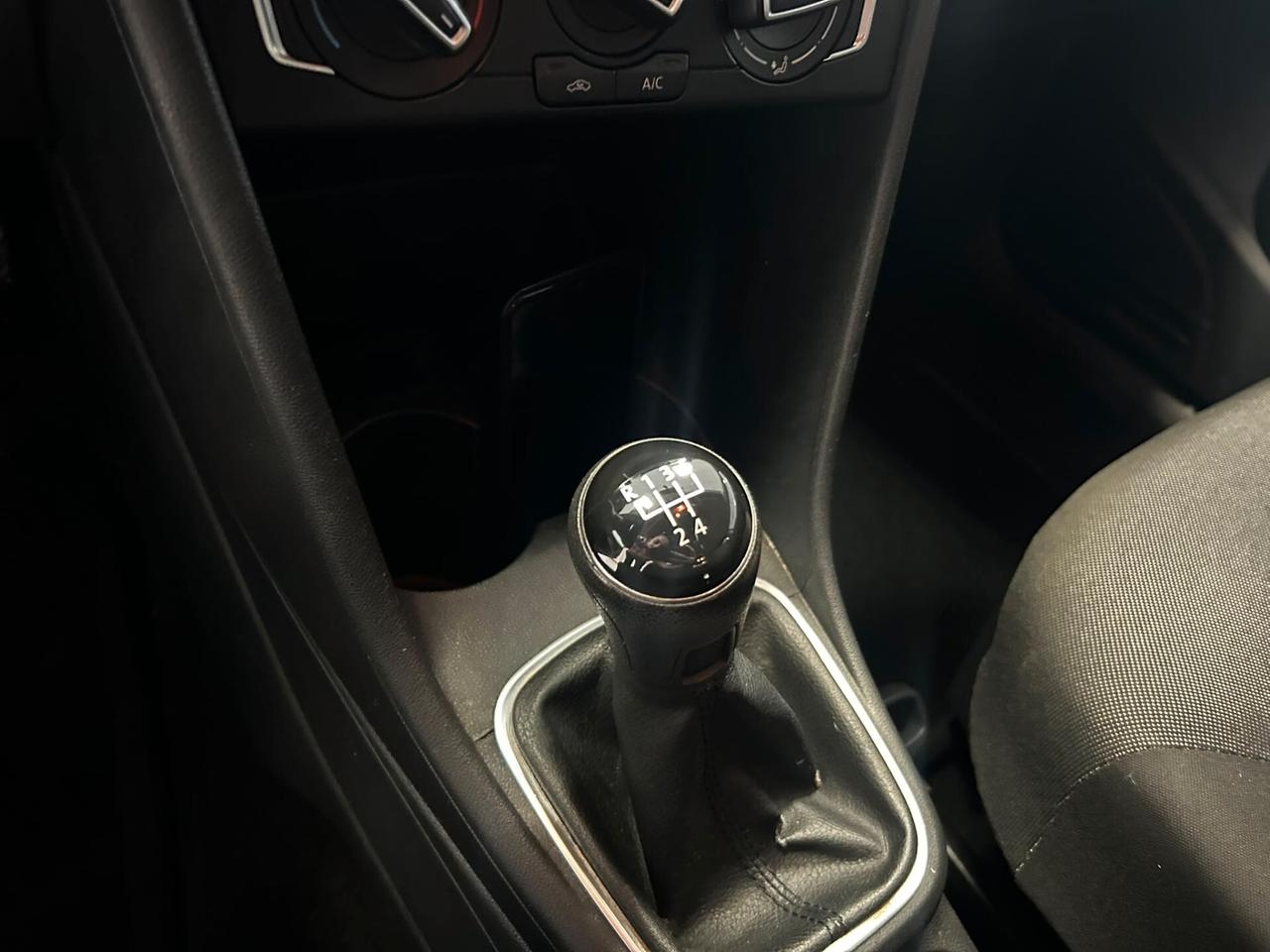 VW Polo 1.4 TDI X NEOPATENTATI 2015