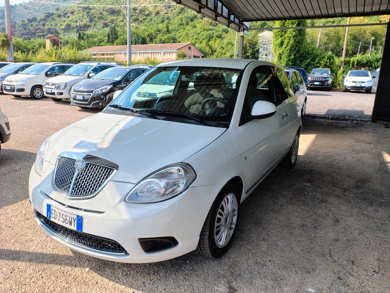 Lancia Ypsilon 1.2 Elle