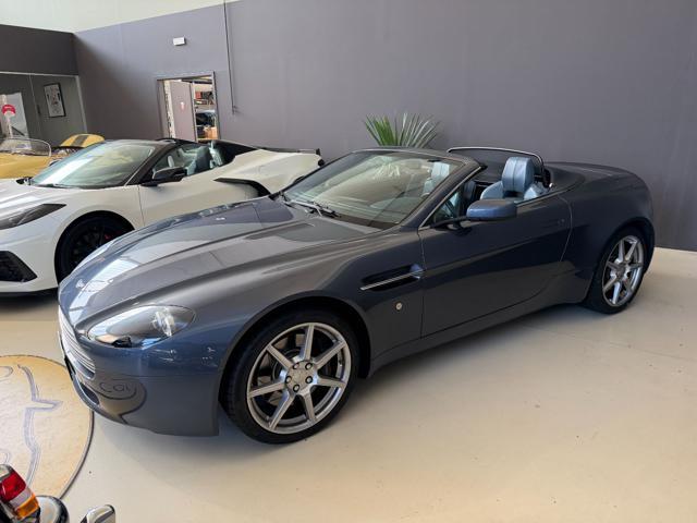 ASTON MARTIN Vantage VANTAGE ROADSTER V8