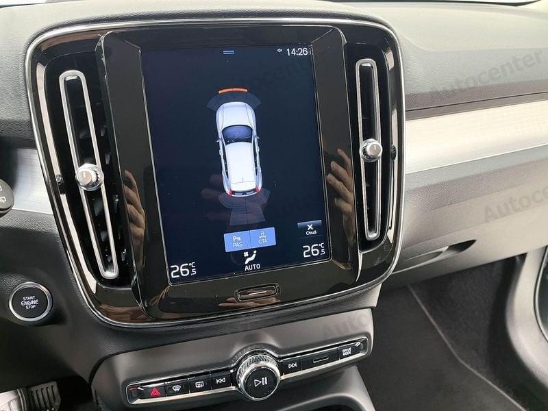 Volvo XC40 XC40 B4 AWD AUT MOMENTUM PRO