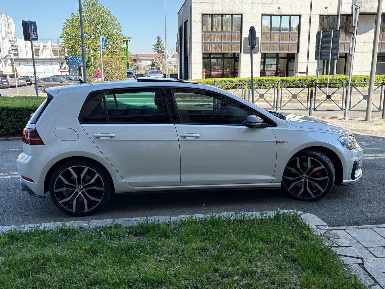 Volkswagen Golf GTI VW Golf 2.0 TSI GTI Per #10296