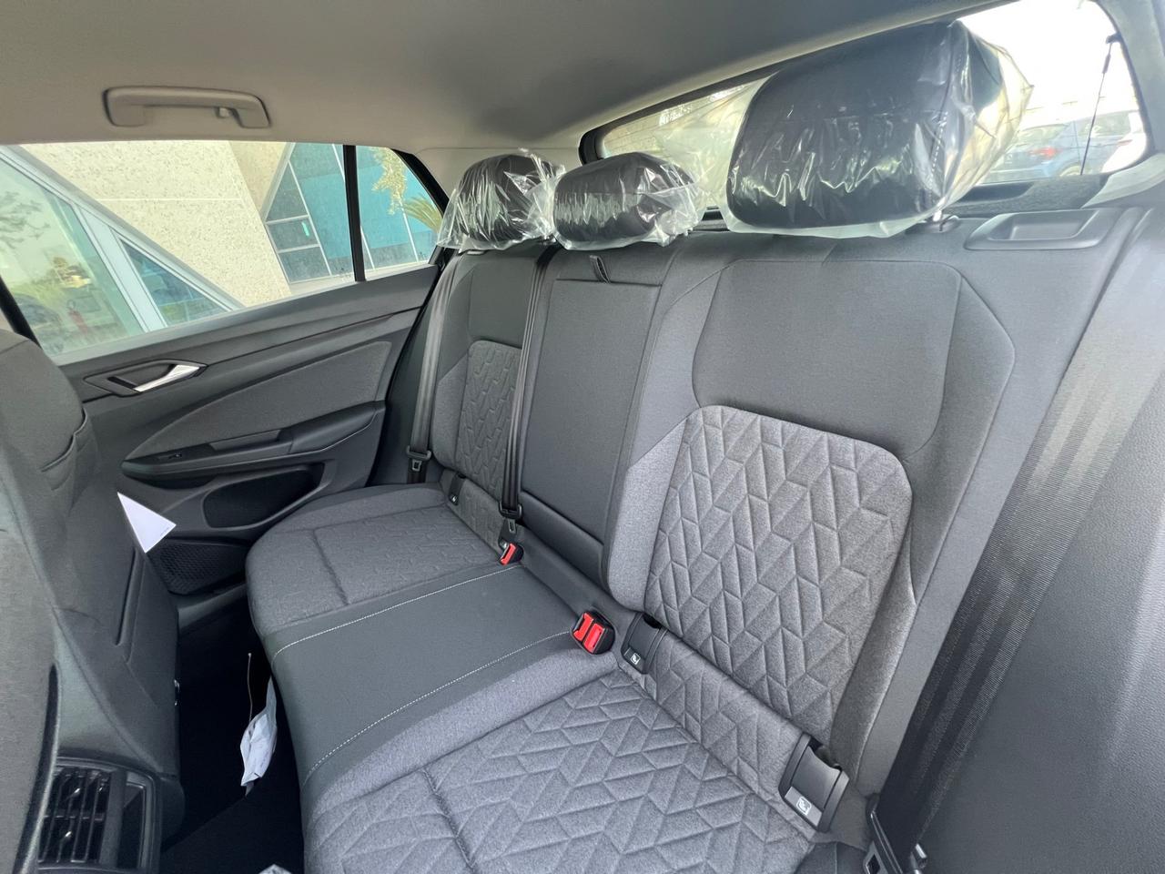Volkswagen Golf 1.5 tsi 115cv possibilità noleggio no scoring