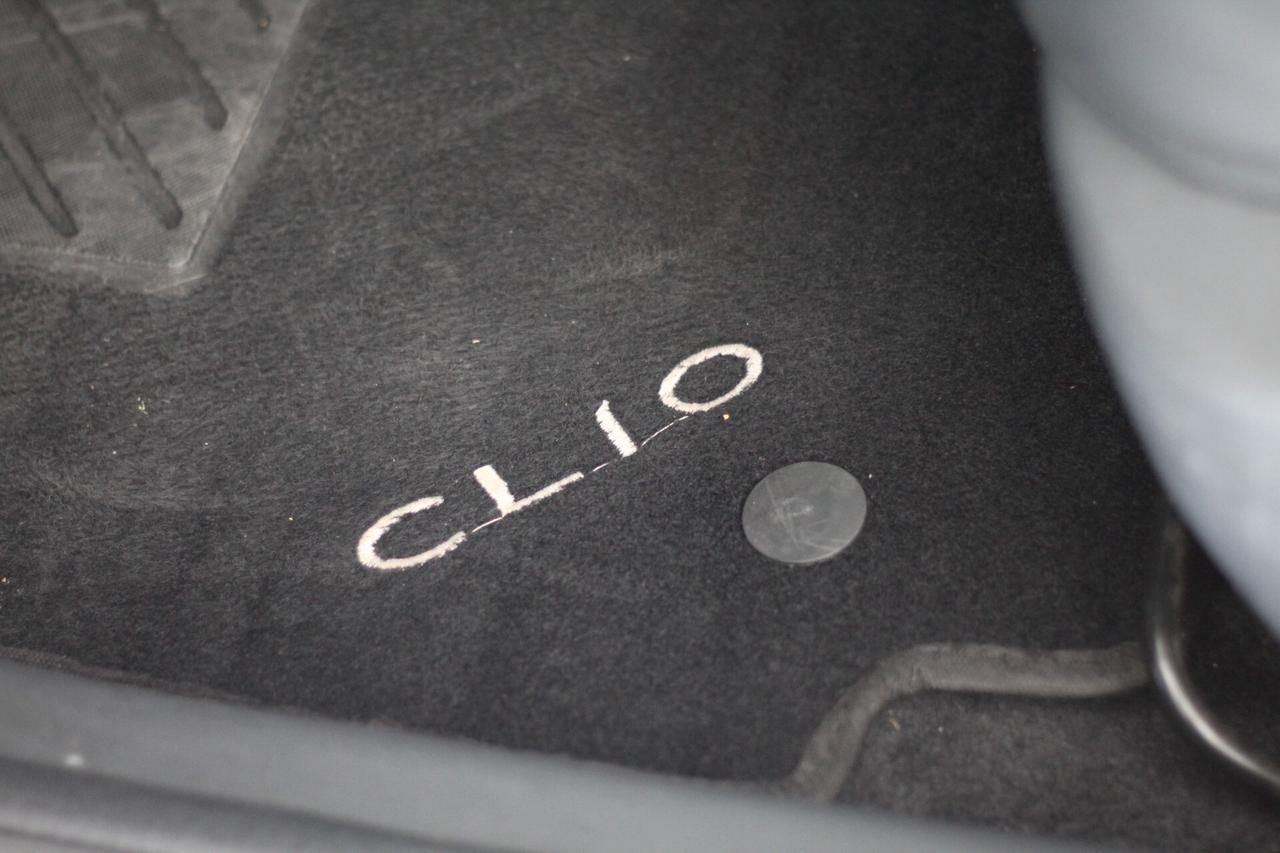 Renault Clio IV 1.5 DCI ECO 75 MOSCHINO ZEN IVA Esposta