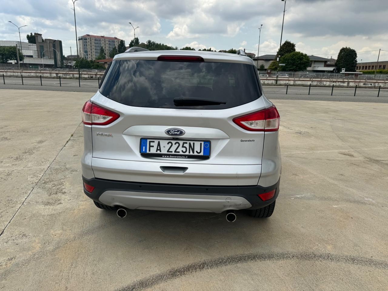 Ford Kuga 2.0 TDCI 150 CV S&S 4WD Powershift Titanium