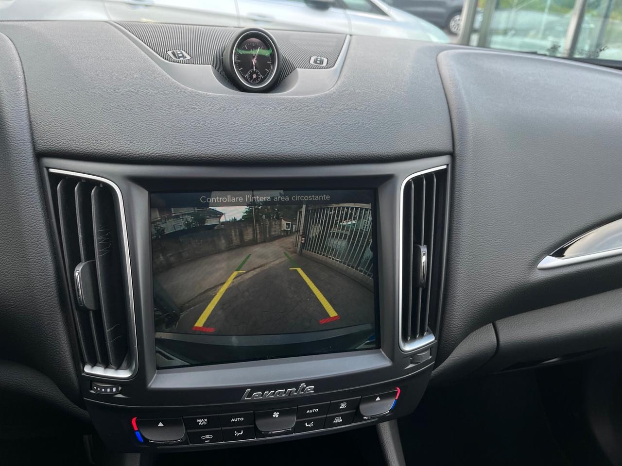 Maserati Levante 3.0 V6 DS 250cv GranSport Q4 auto Grigio Lava Opaco