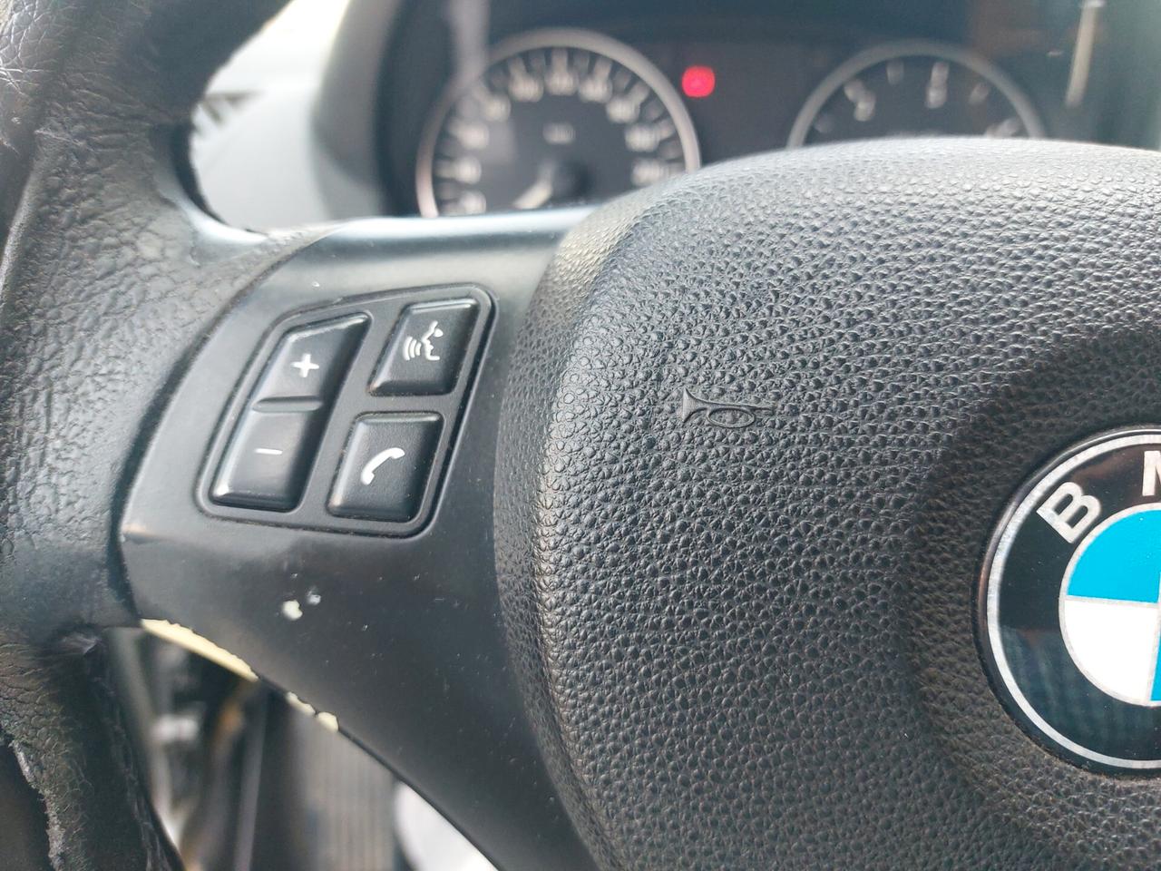 Bmw 118 118d cat 5 porte Futura pelle cerchi