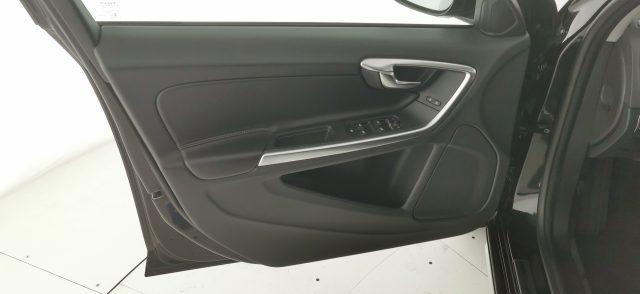VOLVO S60 Cross Country D3 Geartronic Business Plus