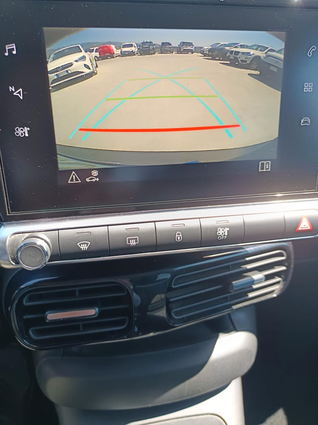 Citroen C4 Cactus BlueHDi 100 S&S Shine Pack