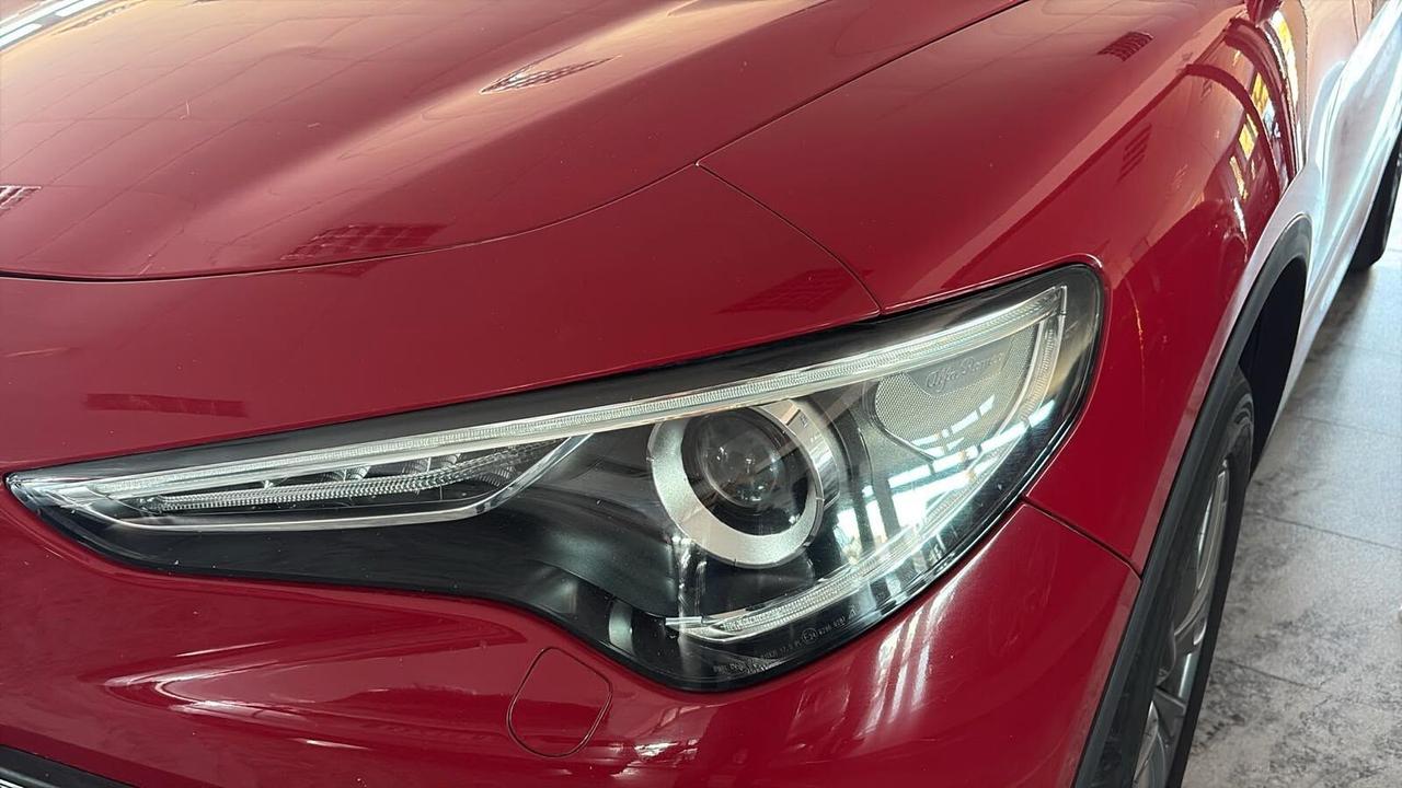Alfa Romeo Stelvio 2.2 Turbodiesel 180 CV AT8 Q4 Business