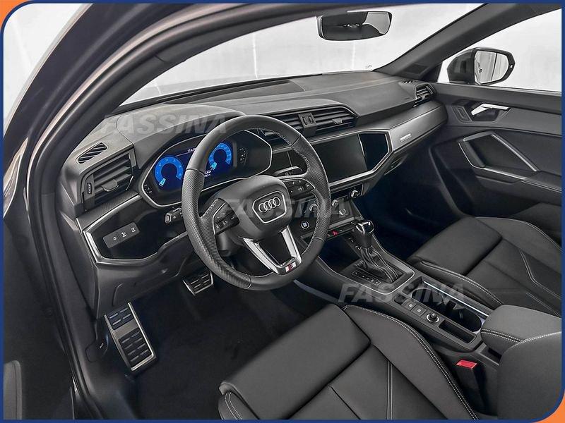 Audi Q3 SPB 40 TDI quattro S tronic S Line Identity Black