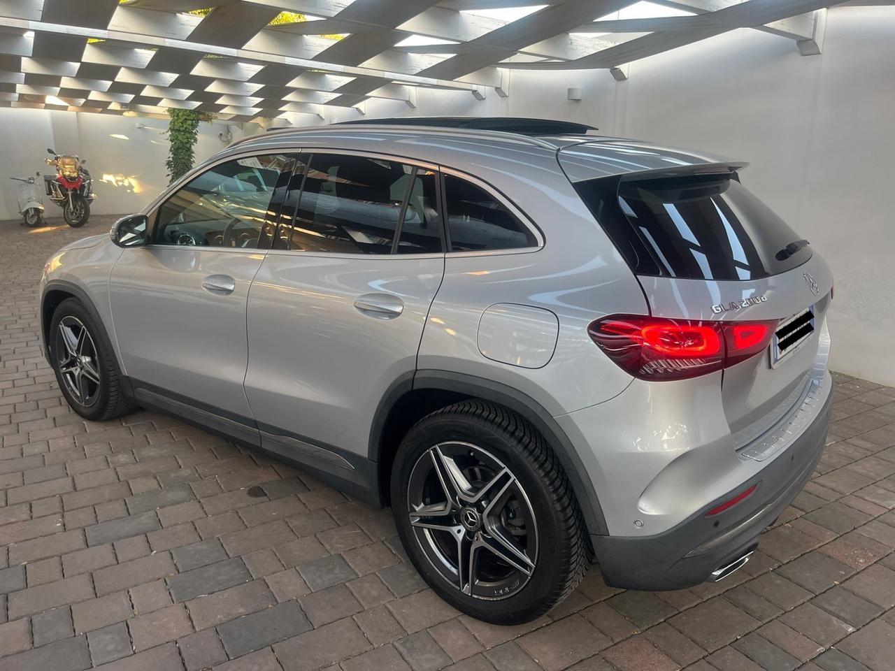 Mercedes-benz GLA 200 d Automatic Premium