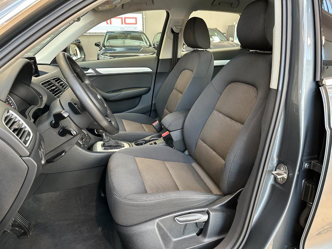 Audi Q3 2.0 tdi Design quattro 150cv S tronic - Navi